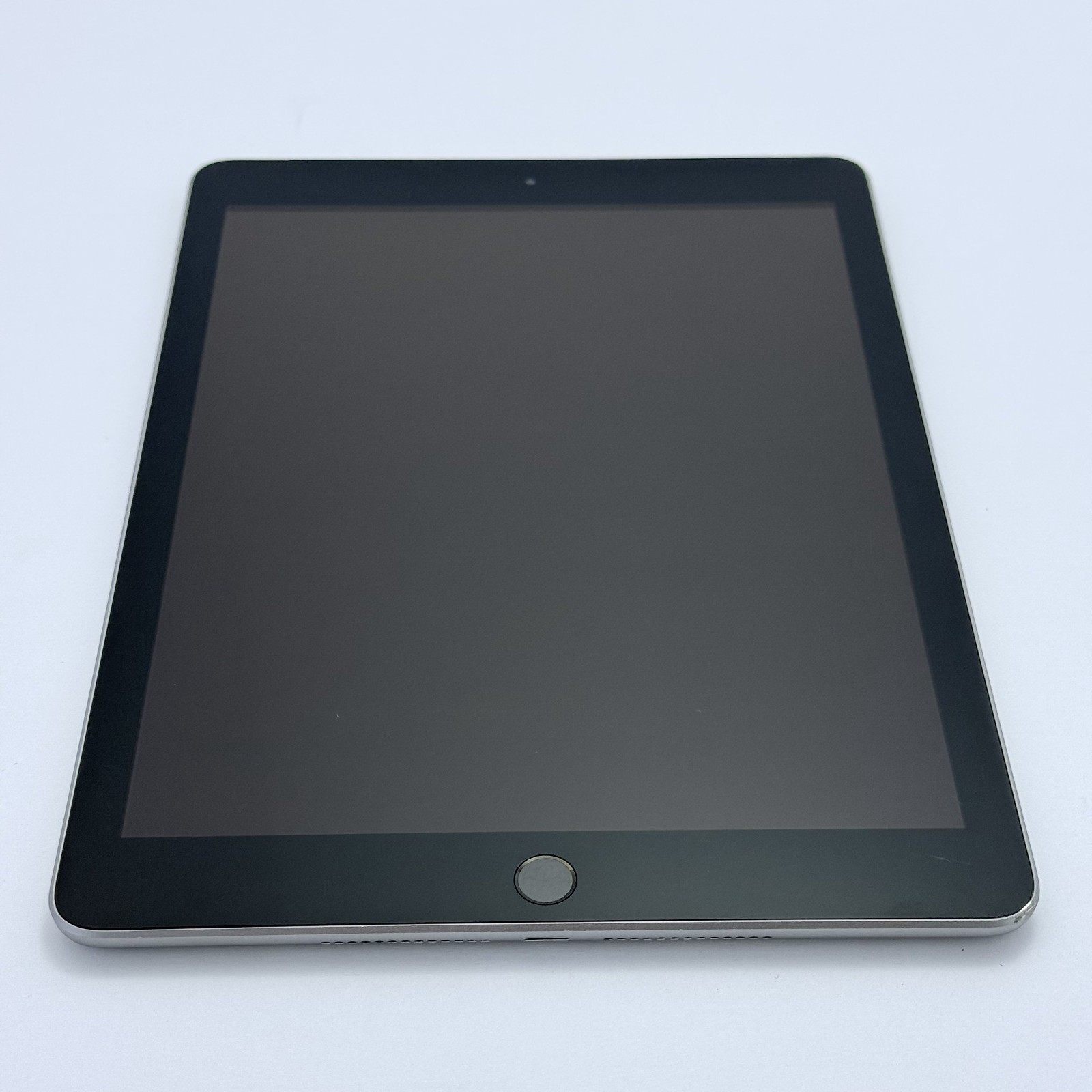 iPad 第6世代 32GB セルラー A1954 02-110 Apple iPad 第6世代 9.7インチ