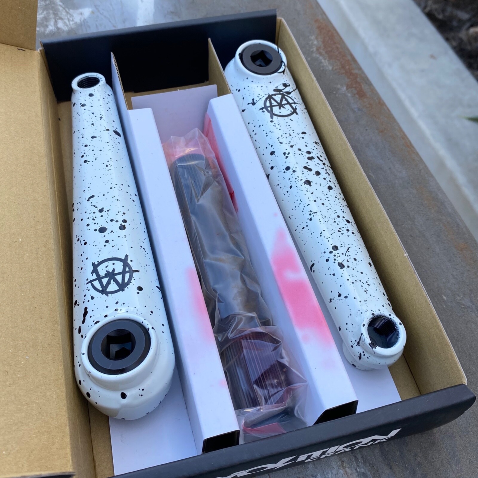 BMX クランク DEMOLITION Medial Crank Demolition Revolt Cranks - Americancycle.com & Acebmx.com