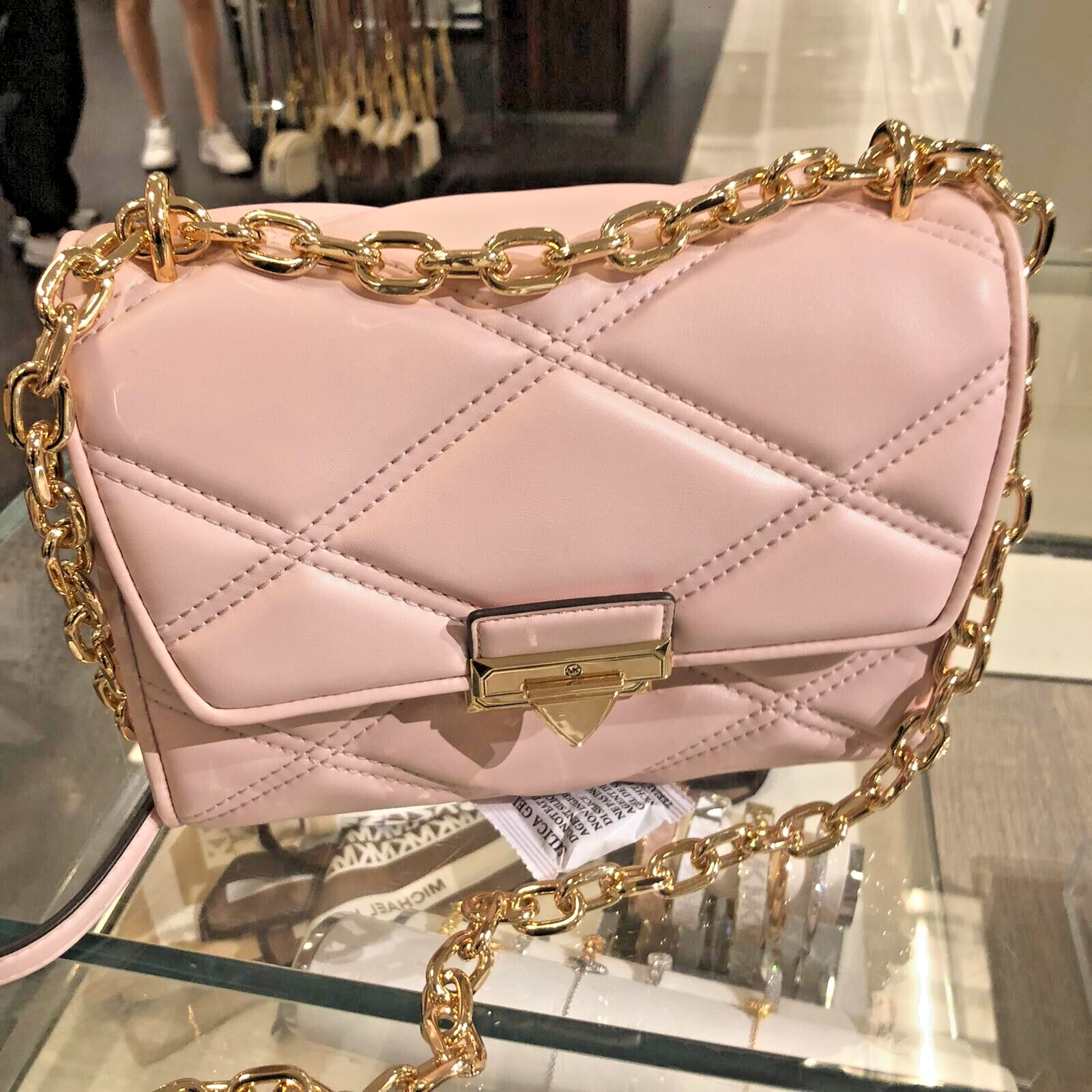 MICHAEL KORS★SERENA MD FLAP SHLDR ショルダーバッグ $_57.PNG?set_id=880000500F