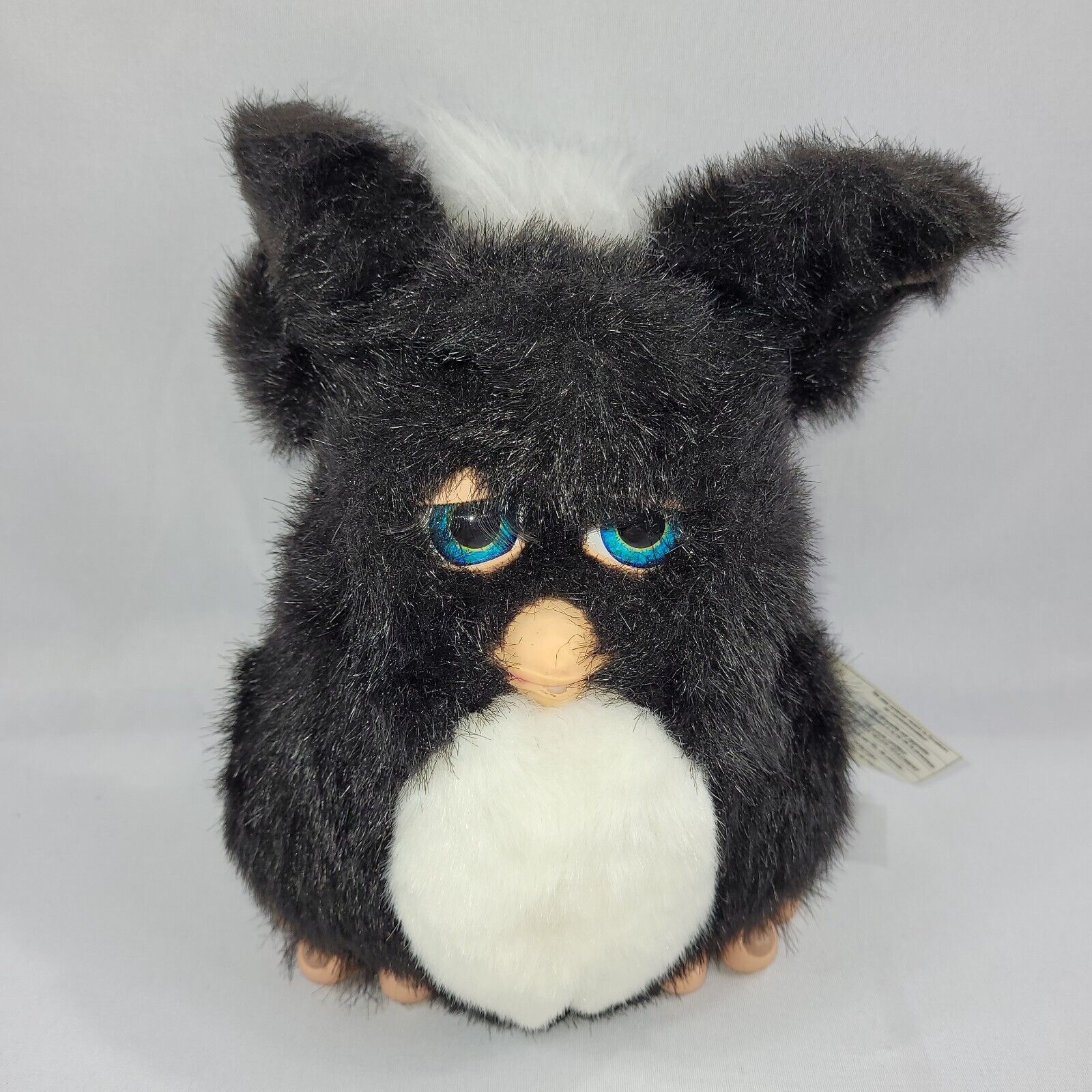 Furby Vintage 2005 Black White Belly Blue Eyes 59294 Furby Vintage 2005 Black White Belly Blue Eyes 59294