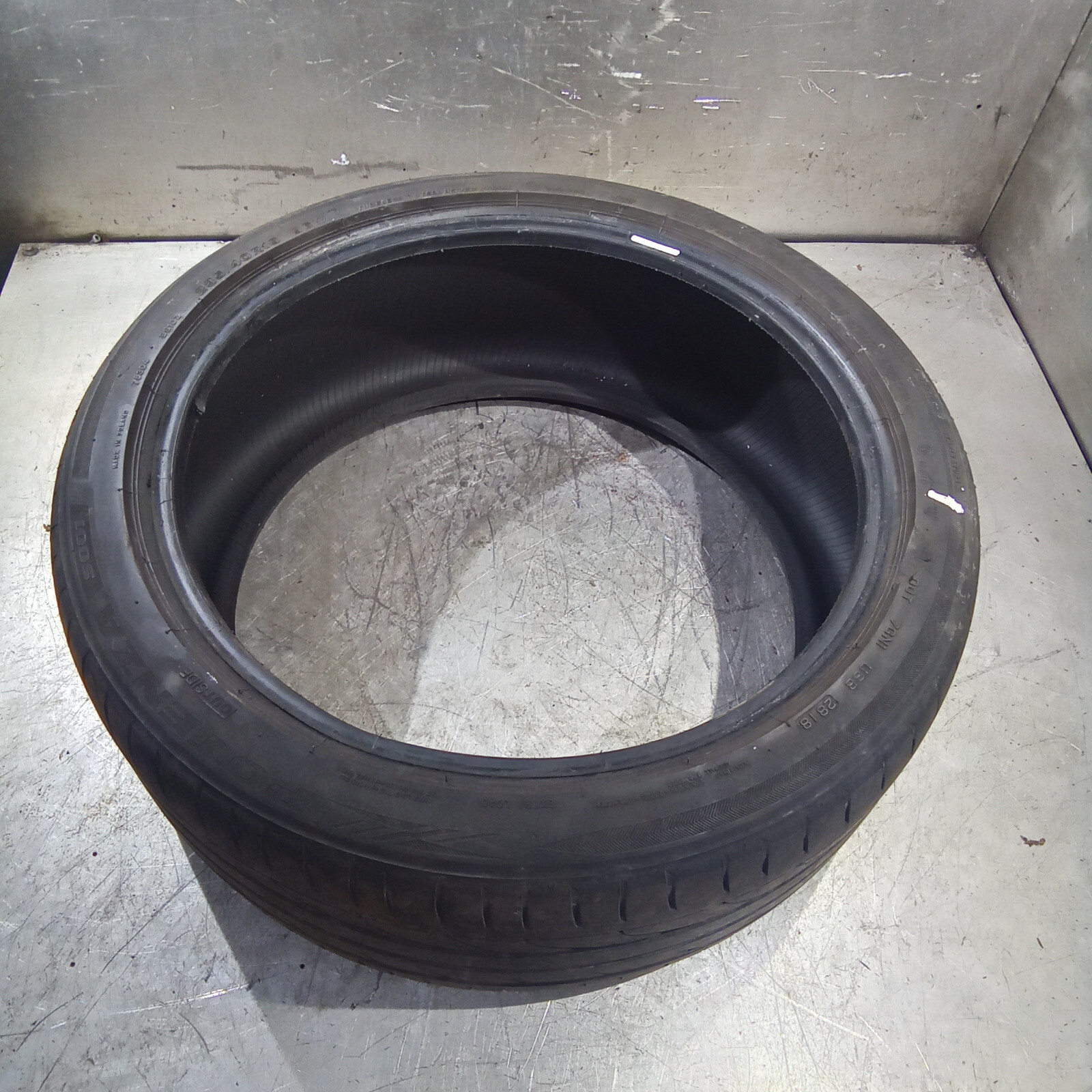 1 x USED Part Worn Bridgestone Potenza - 235/40 R19 - 4.4mm Tread