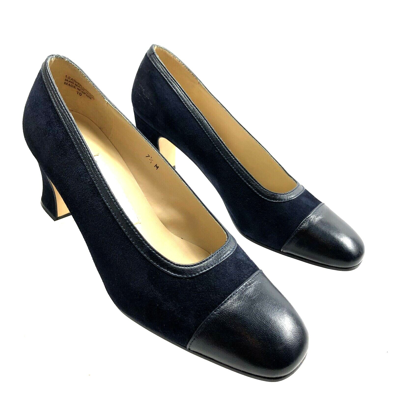 etienne aigner pumps