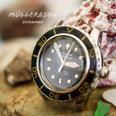 snzh57 fifty five fathoms