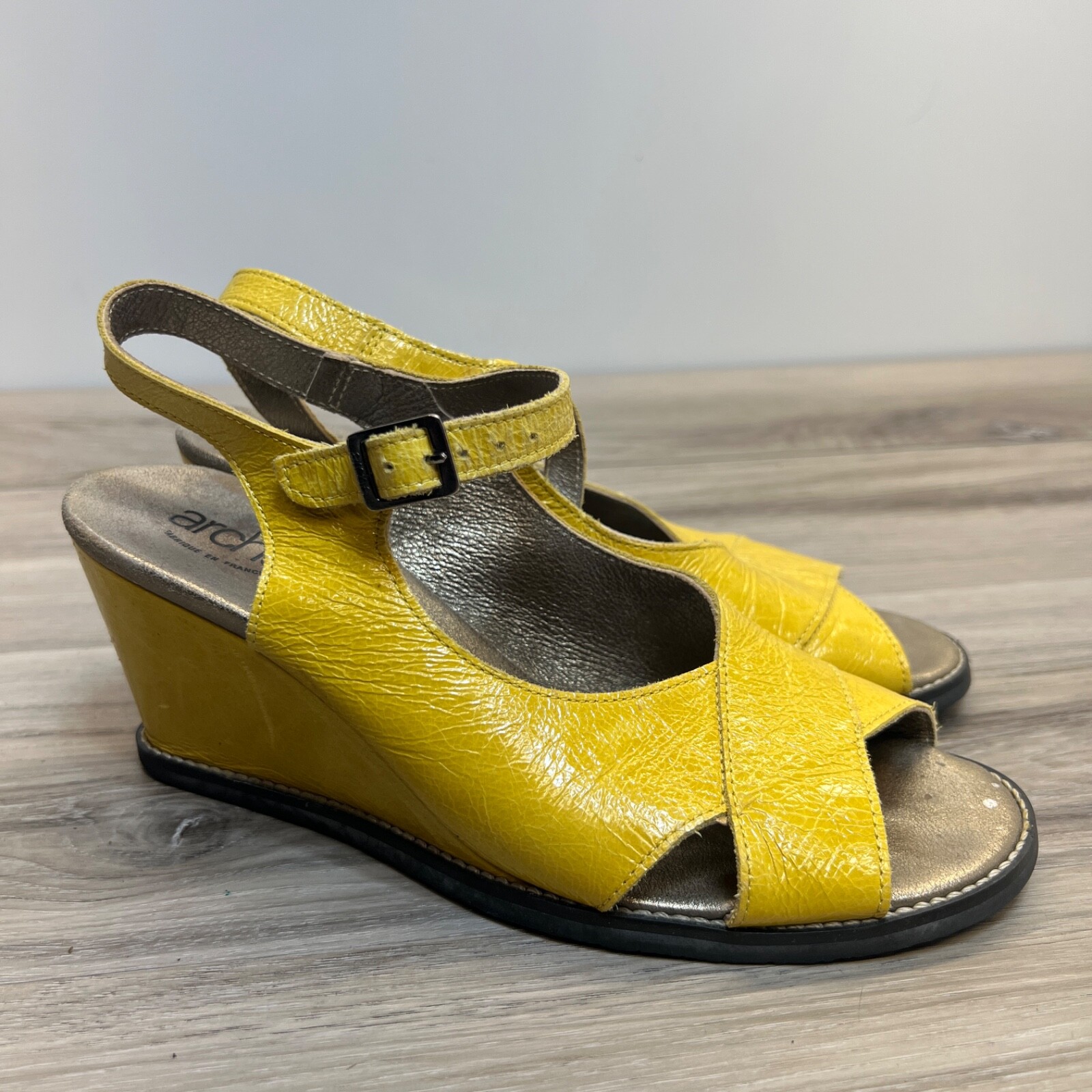 Arche Shoes Women Leather 37 Sandals Yellow Slip On Ankle