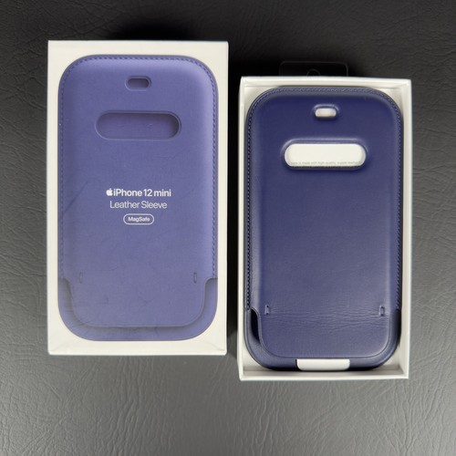 iPhone 12 mini Leather Sleeve Deep Violet MK093ZM/A Natural