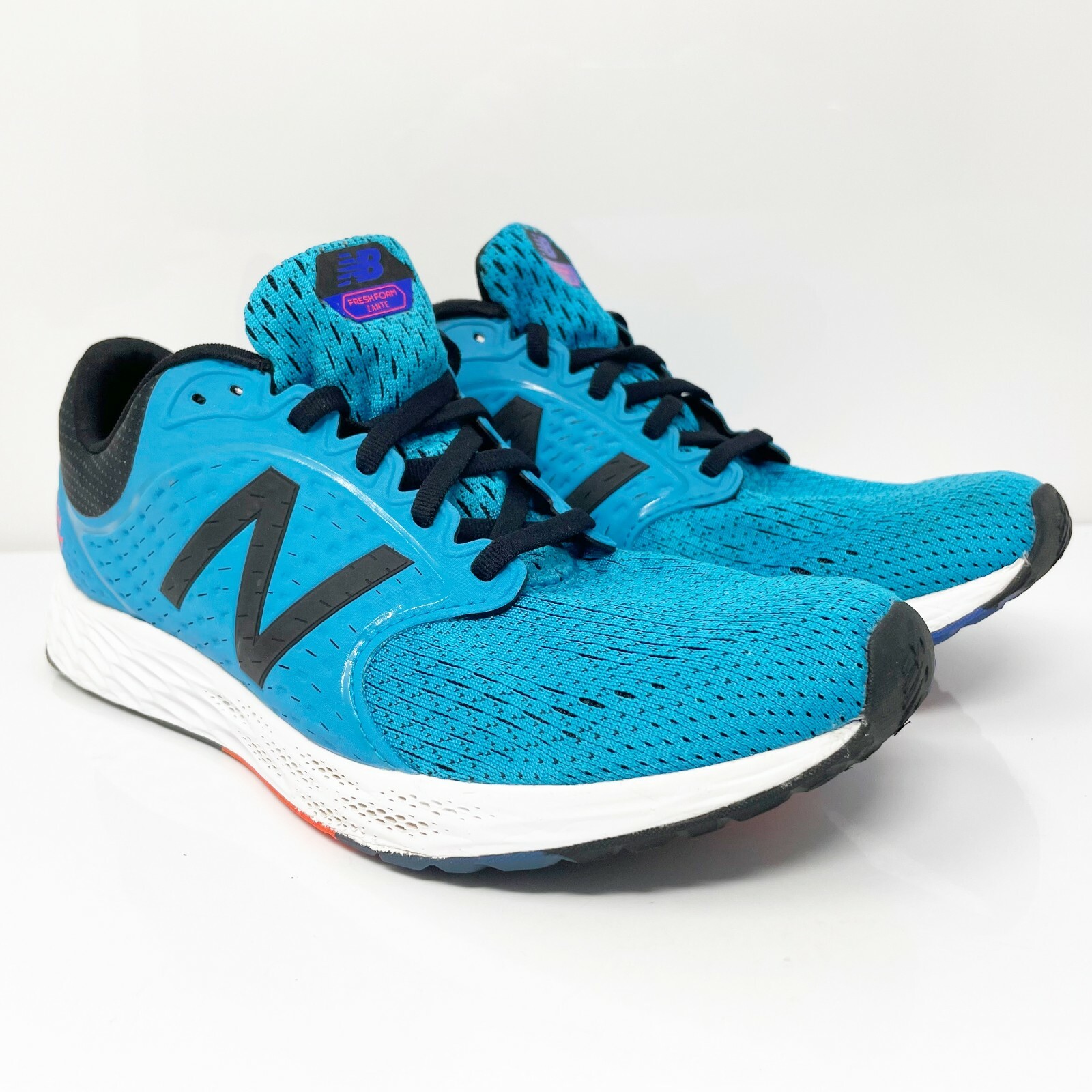 New Balance Mens Fresh Foam Zante V4 