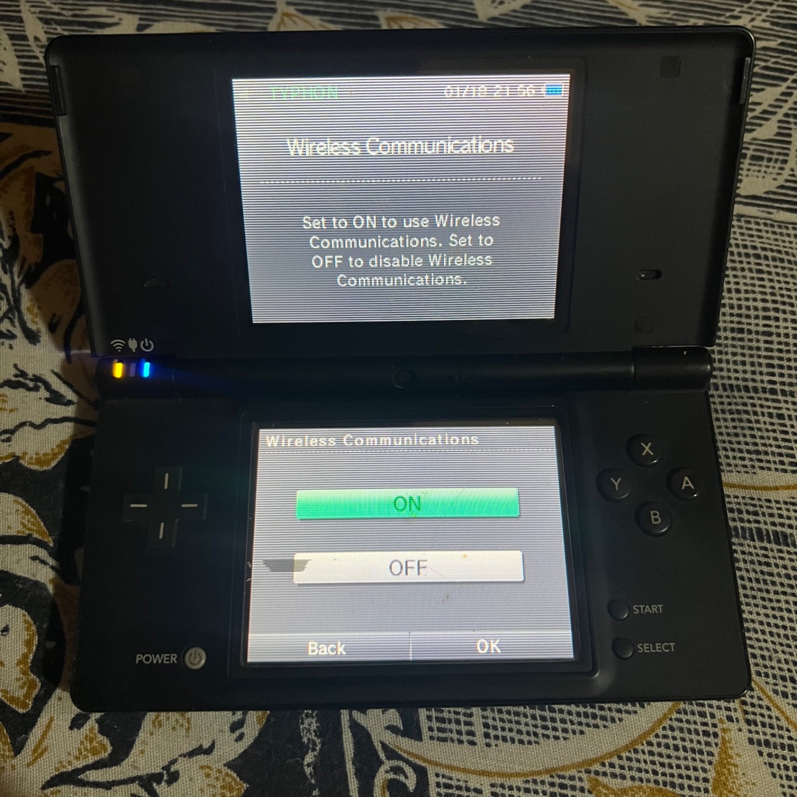 ニンテンドーDSi 61mswzPDGJL._UF350,350_QL80_.jpg