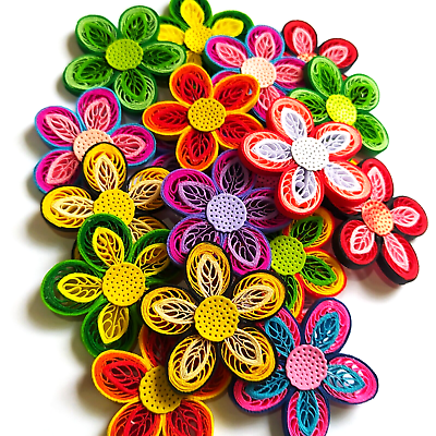 beautiful handmade quilling design / paper flower design