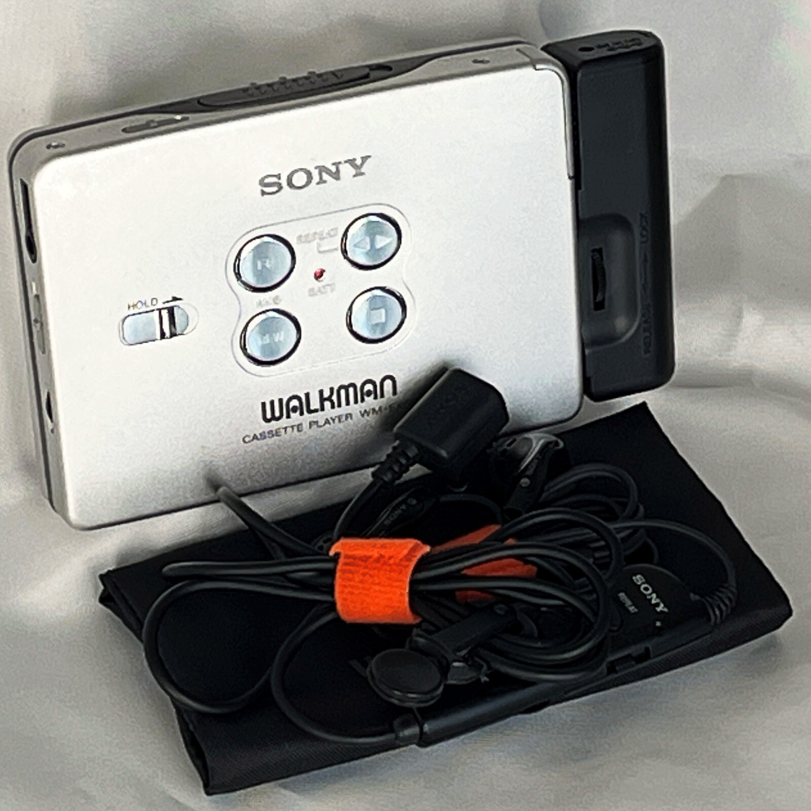ポータブルプレーヤー SONY - SONY WALKMAN WM-EX511 Sony WM-EX511 ▷ Walkman.land