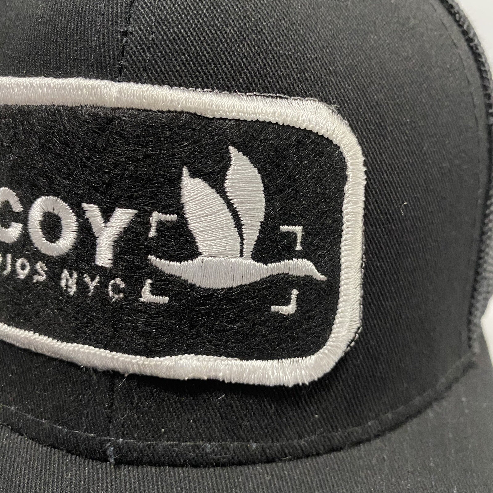 NYC Hat Dcoy Studios NYC Mesh Snapback Cap Black KV Sports Preowned-HAS FLAWS