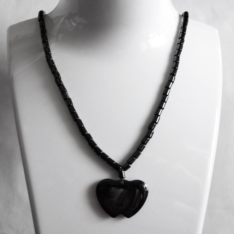 Jet Black Faceted Love or Mourning Necklace / Chocker Chain with 2 black hearts
