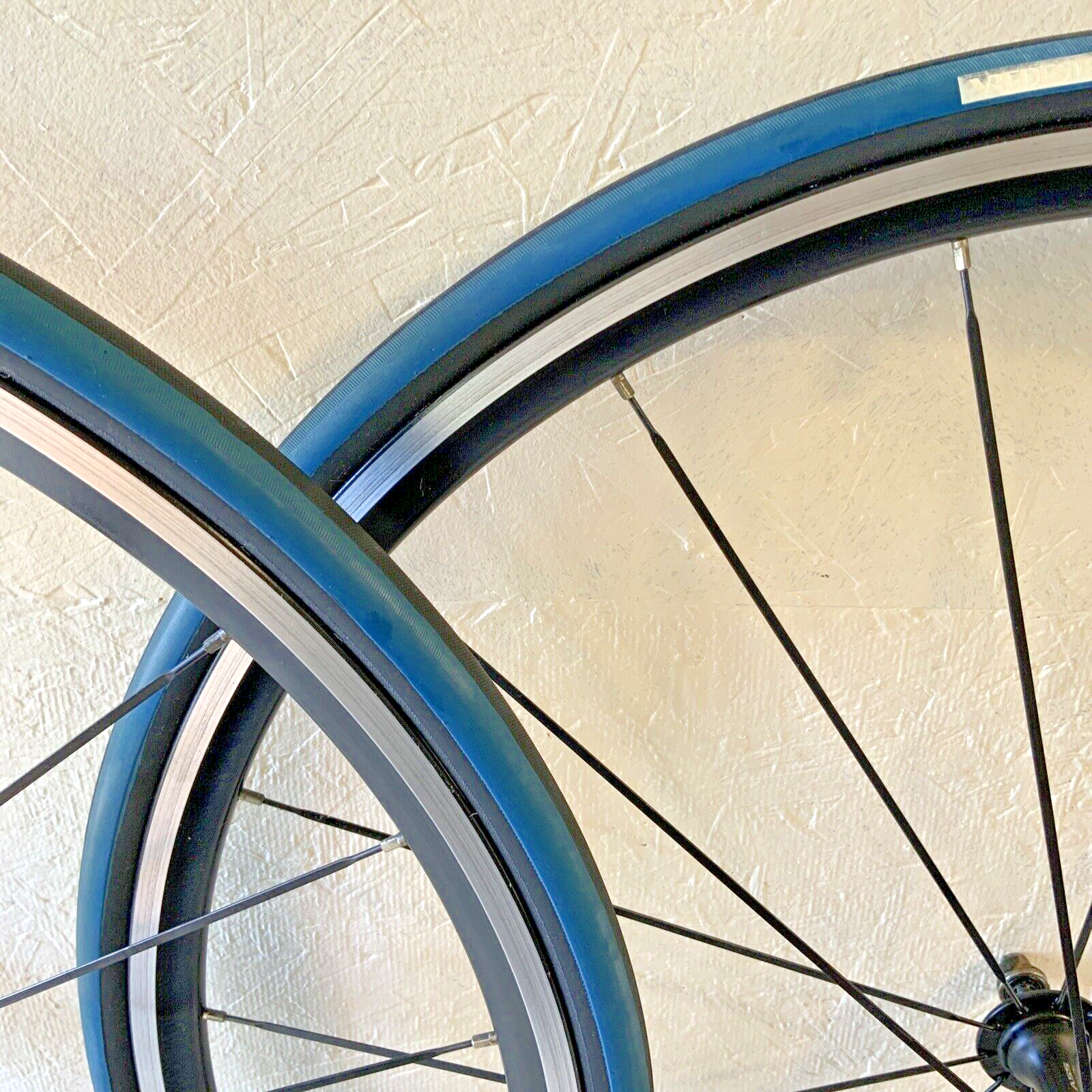 ALEXRIMS A-CLASS WHEELSET 700C SHIMANO COMPATIBLE 10 SPEED 20-24 BLADED SPOKES