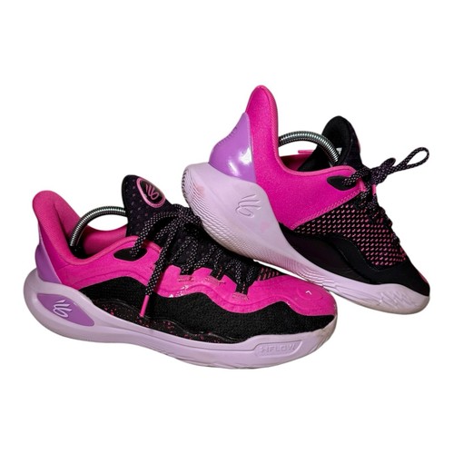 カリー11 'GIRL DAD' Under Armour Curry 11 'Girl Dad'