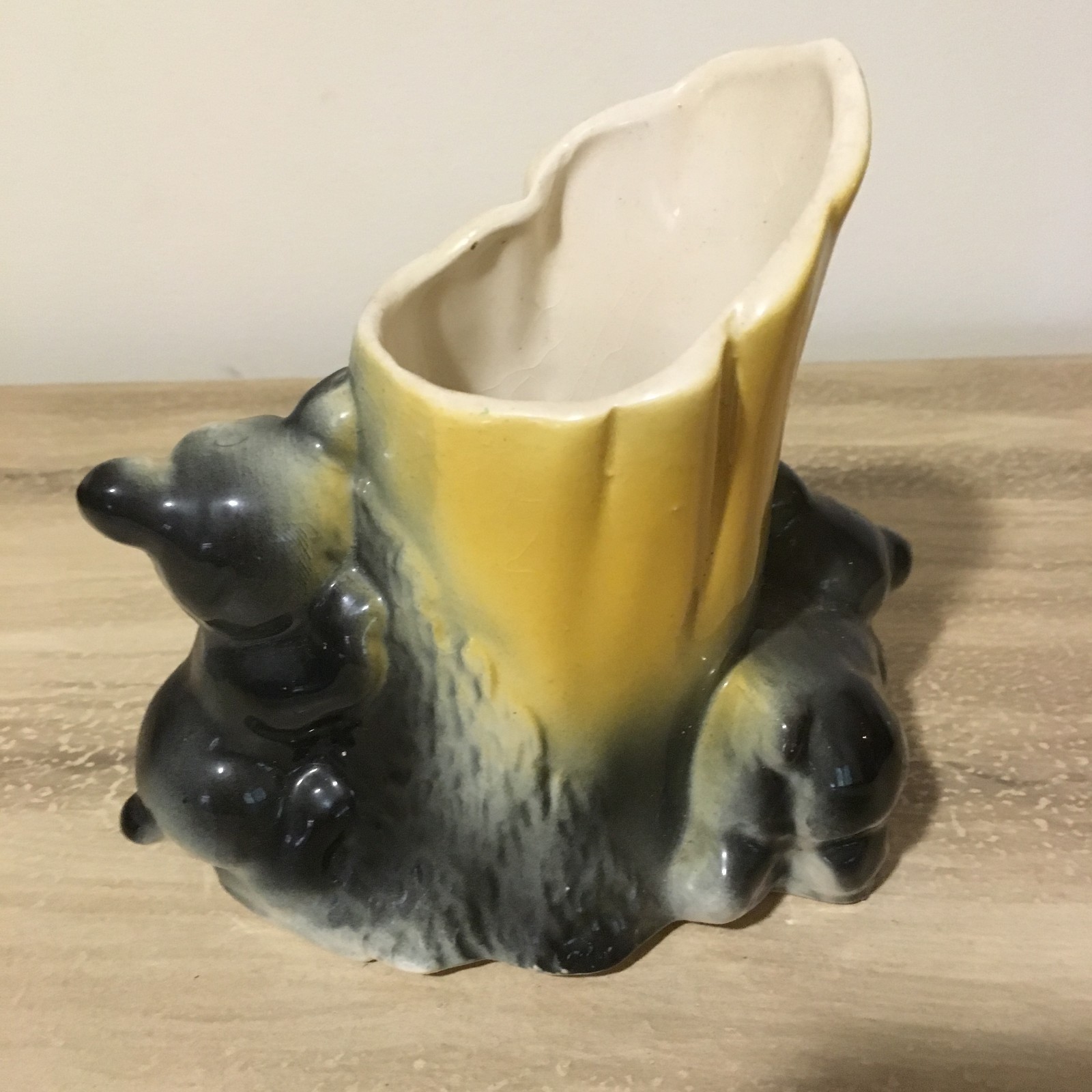 Vintage Black Bear & Tree Trunk Planter - White Yellow Cream Shawnee? Pottery