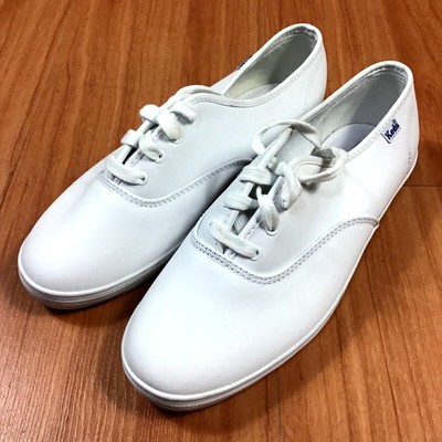 white keds 7.5