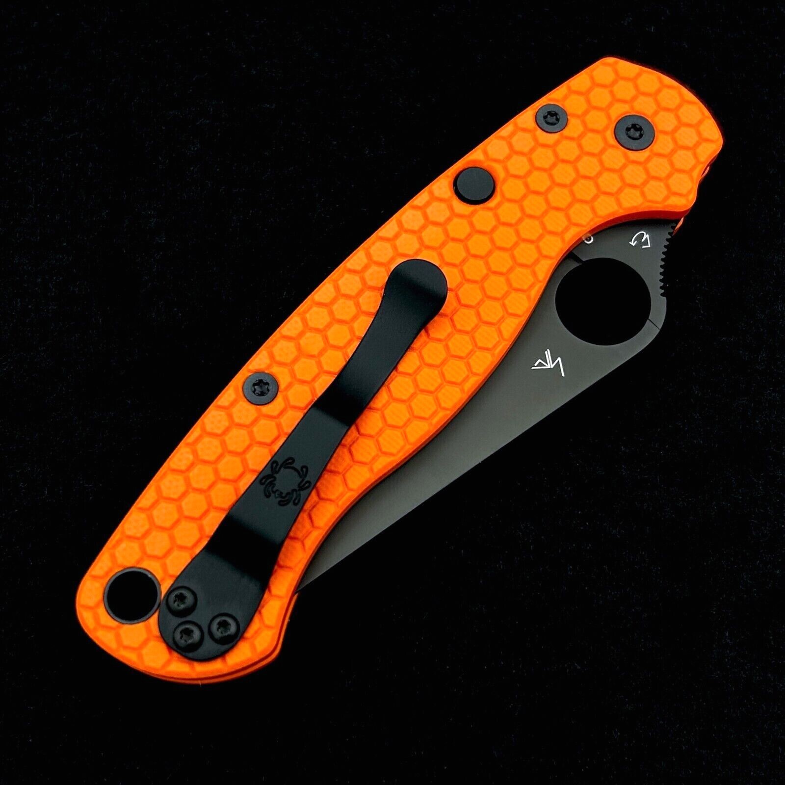 Spyderco PM2 Ultra Ambi - Paramilitary 2 C81GPBK2 Orange scales 