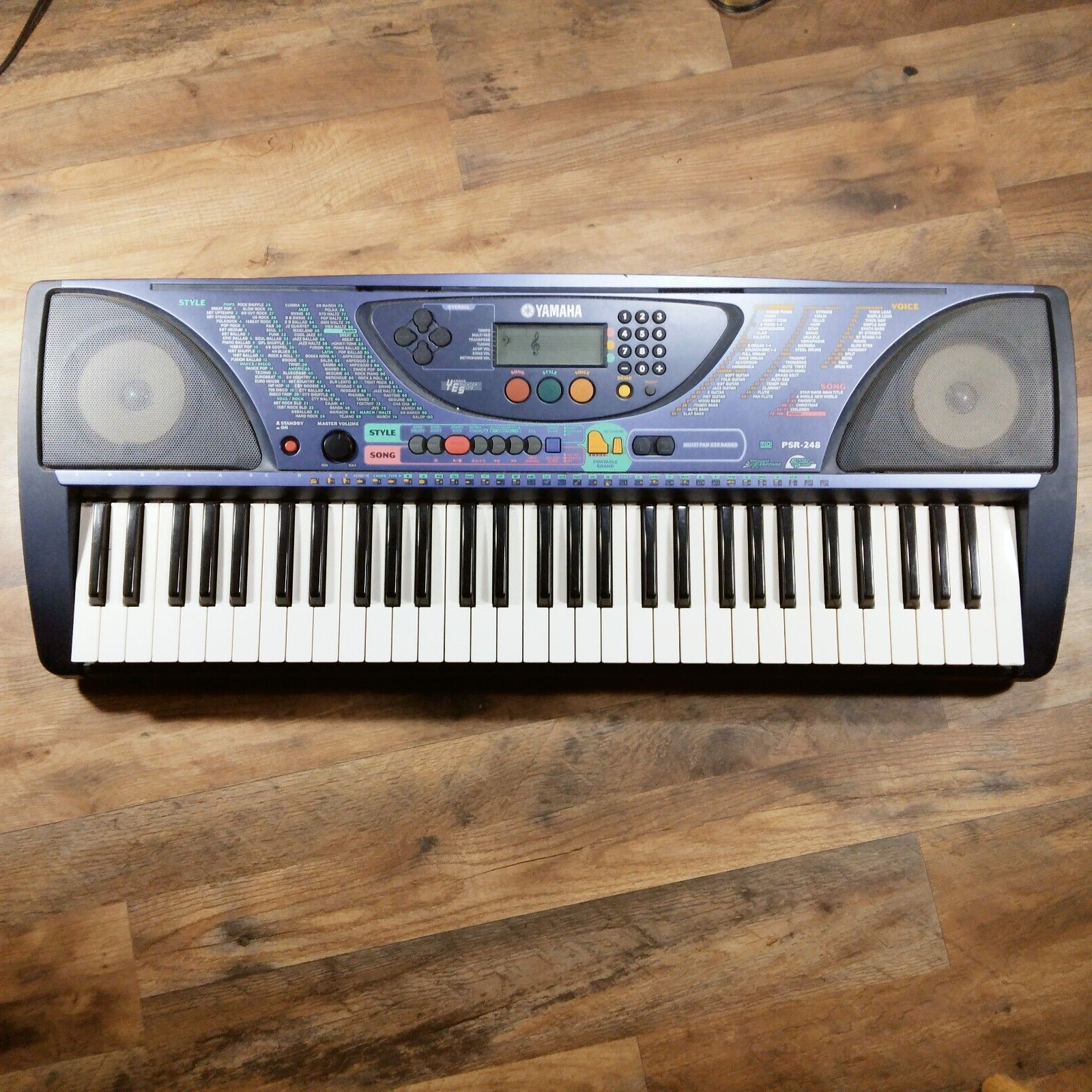 61 keys electronic keyboard. 61 keys electronic keyboard