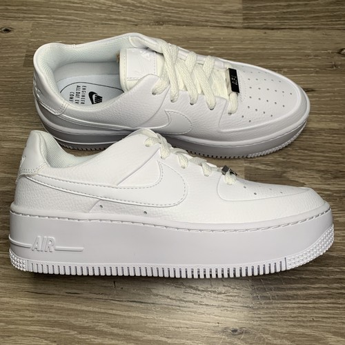 【関税送料込】NIKE Women's Air Force 1 Low 人気モデル ☆送料関税込☆Nike WMNS Air Force 1 Low Bling☆超人気