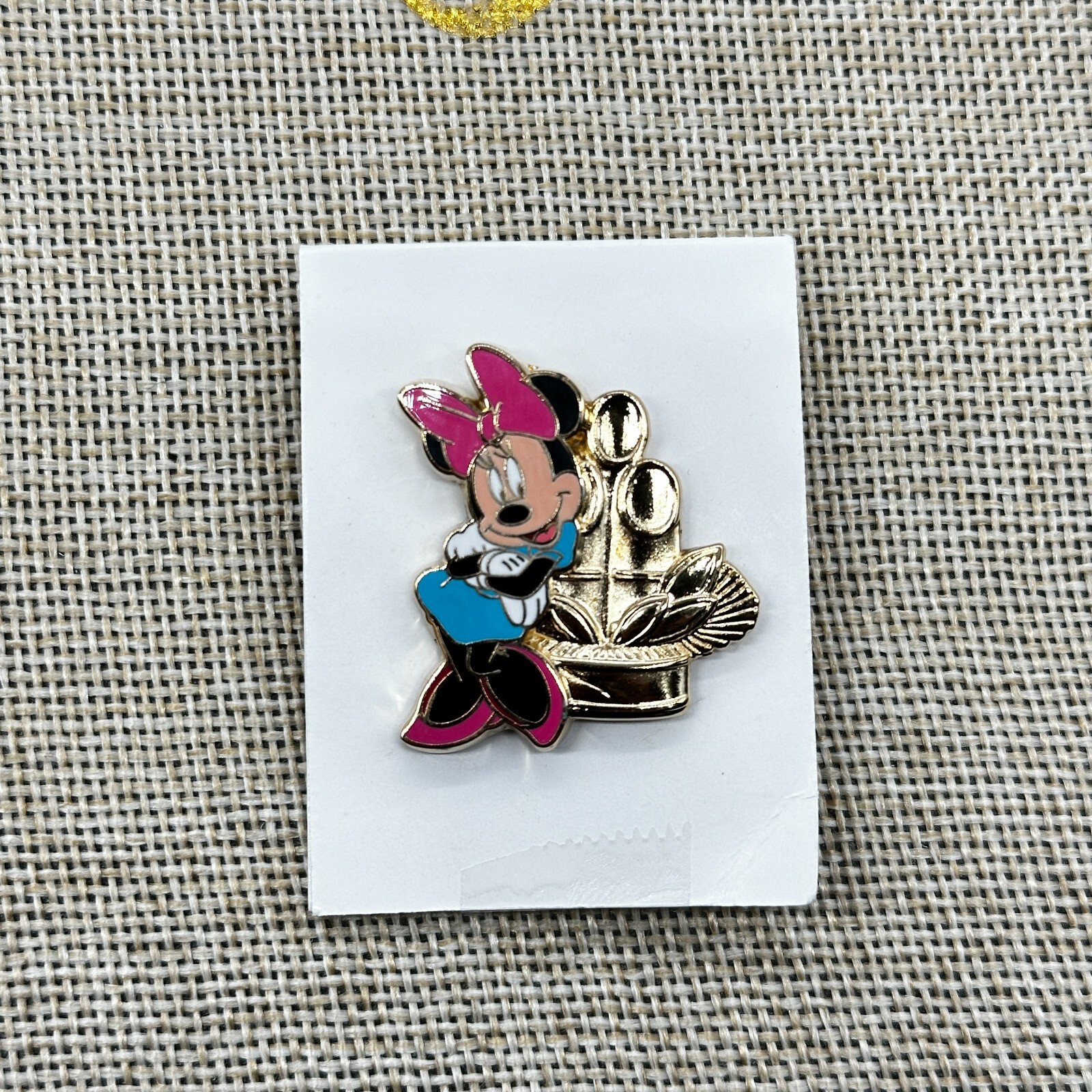 Disney - まい♥ 2008 Disney Pin Minnie Mouse Jeweled Hair Bow and Dress | eBay