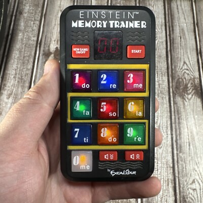 Einstein Pocket Memory Trainer Electronic Game Model Excalibur EI5854BK Portable