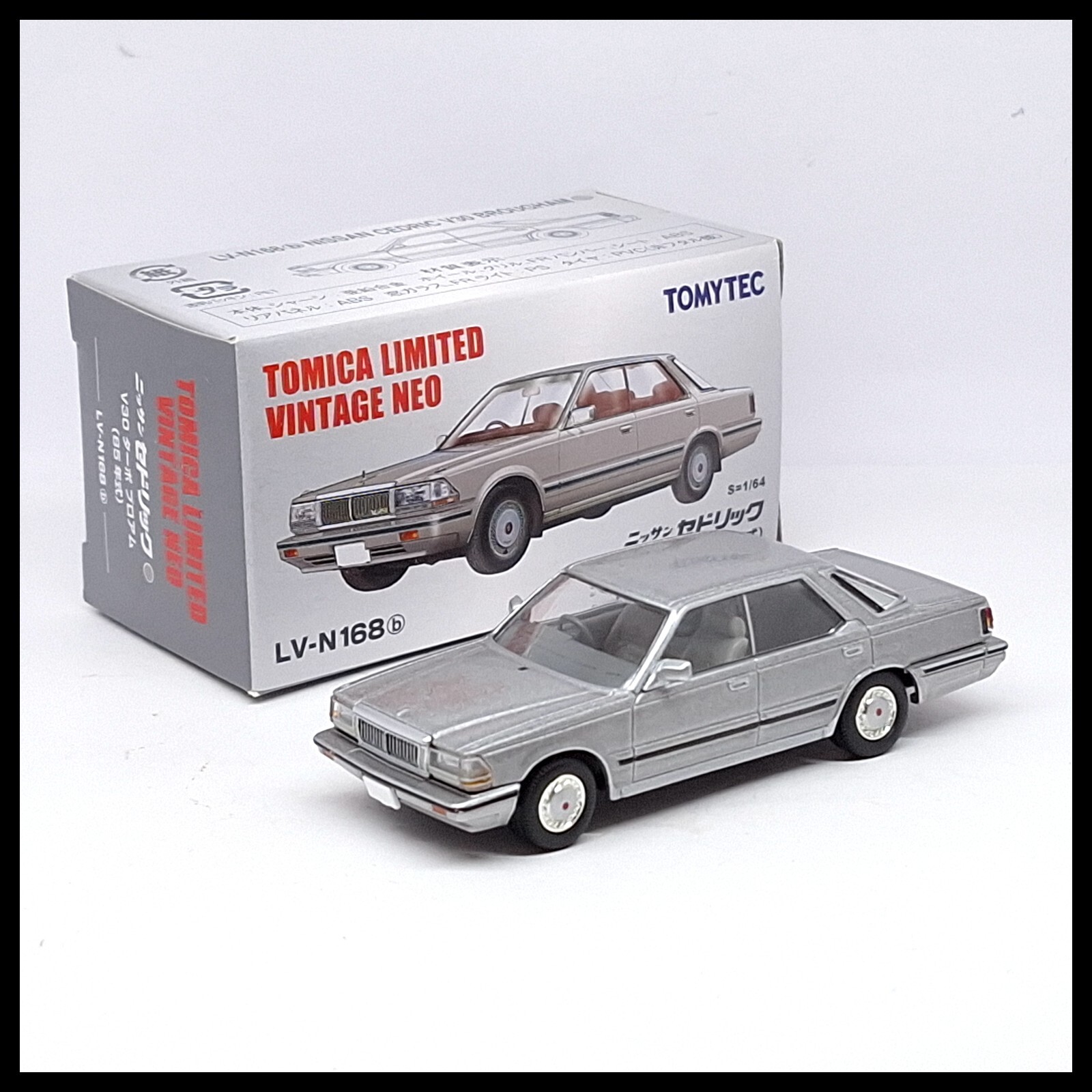 Tomica Limited Vintage LV-N168b Nissan Cedric V30 Brougham