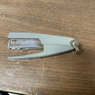 Vintage Swingline Small Hand Held  Palm Size #14 Plier Stapler Gray