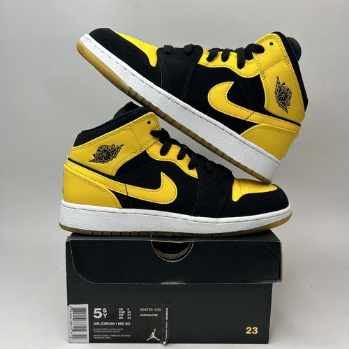 Nike Air Jordan 1 Retro Mid BG “New Love” 2017 554725-035