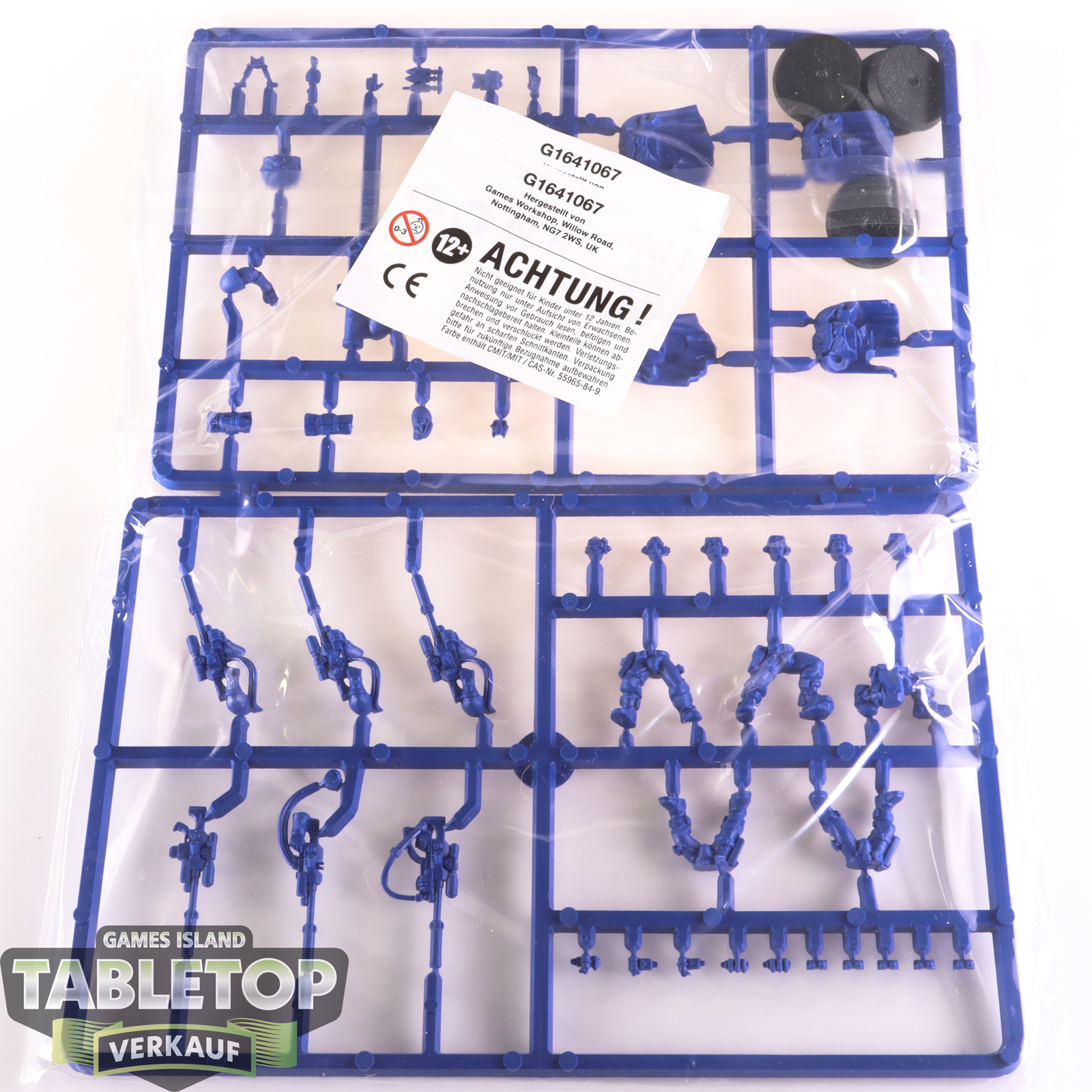 Space Marines - Scouts with Sniper Rifles - im Gussrahmen