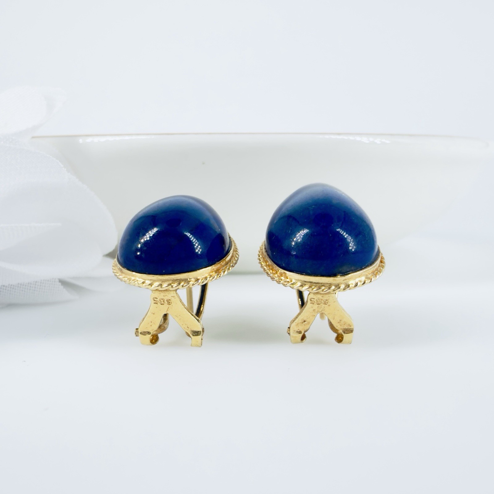 14k Yellow Gold Dark Blue Lapis Lazuli Omega Back Earrings, Preowned - Picture 5 of 13