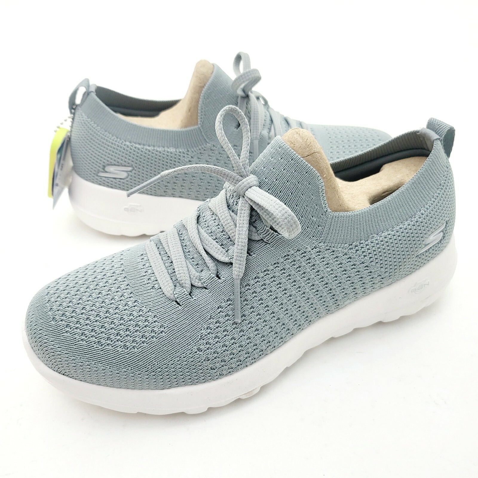 skechers sneakers slip on
