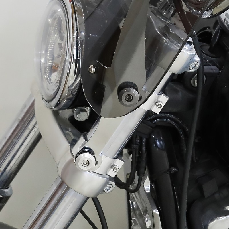 39mm Windshield Fairing Mount Fork Clamps Clip Fit For Harley Sportster XL Dyna 