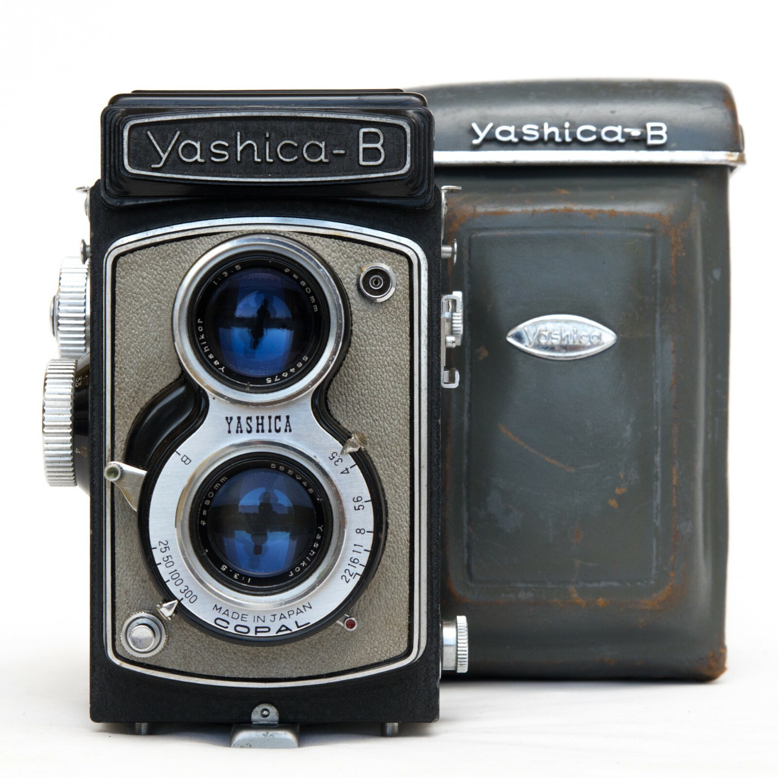 SERVICED & TESTED* Yashica B TLR Camera Japan Yashikor 3.5 SERVICED & TESTED* Yashica B TLR Camera Japan Yashikor 3.5