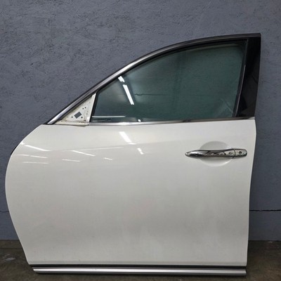 2009–2013 Infiniti FX35 Передний левая водительская дверь/ Shell White оригинальный