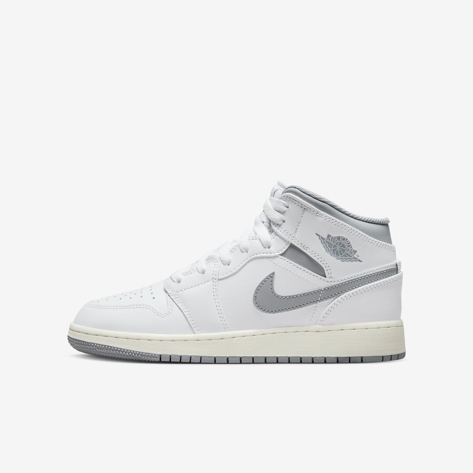 

Кроссовки Nike Air Jordan 1 Mid White Stealth GS 554725-135, Jordan Air 1 Mid GS
