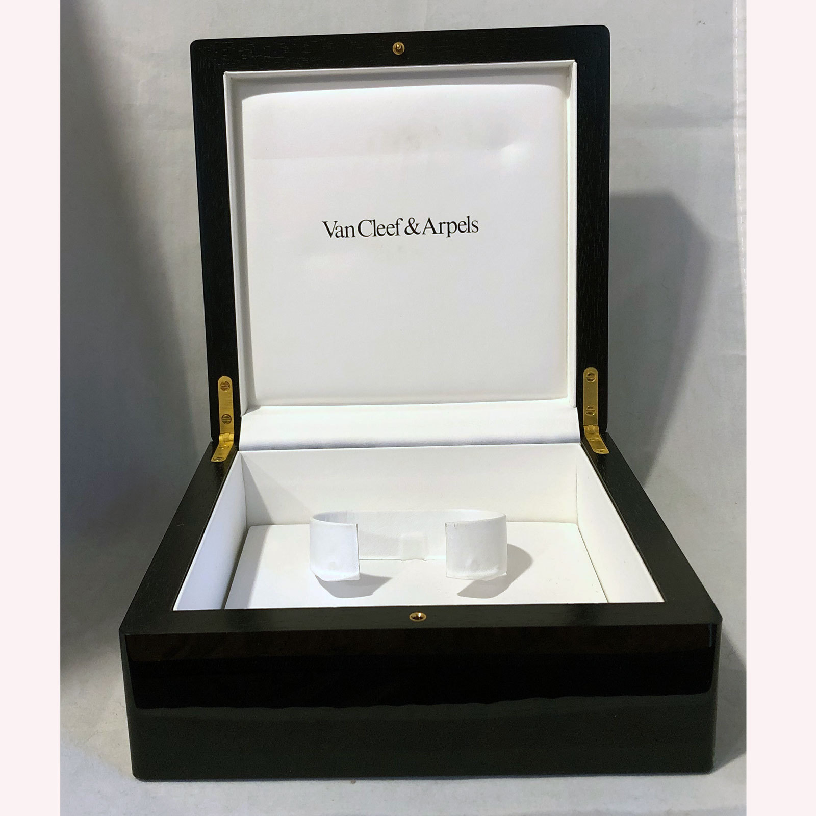 Van Cleef & Arpels | Lacquered Wood Watch Box