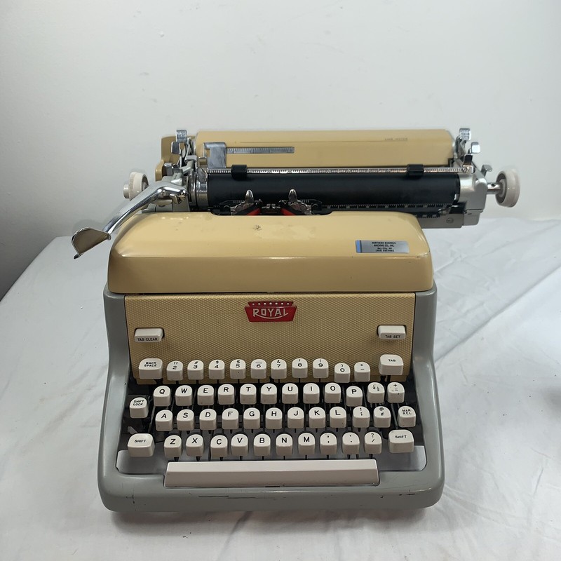 1960 Royal FP on the Typewriter Database
