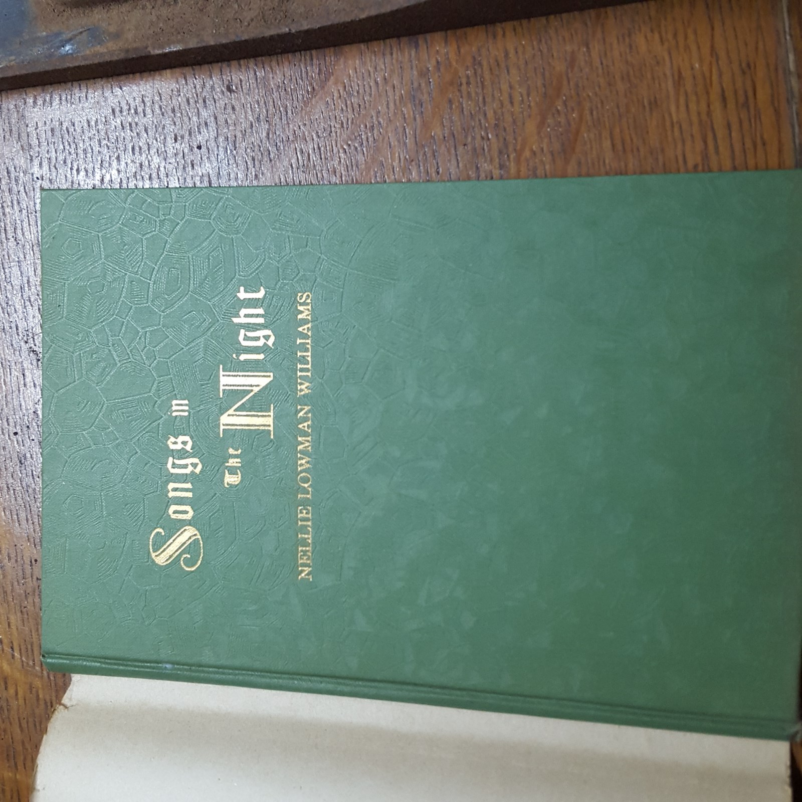 SONGS IN THE NIGHT~NELLIE LOWMAN WILLIAMS~SIGNED AND INSCRIBED~1951~BANNER PRESS