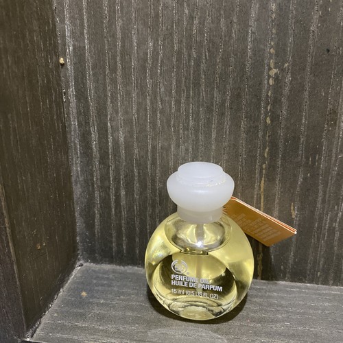アナーニャ　The Body Shop Perfume Oil The body shop PERFUME OIL - ANANYA LARGE 30 ML. SIZE!! | eBay