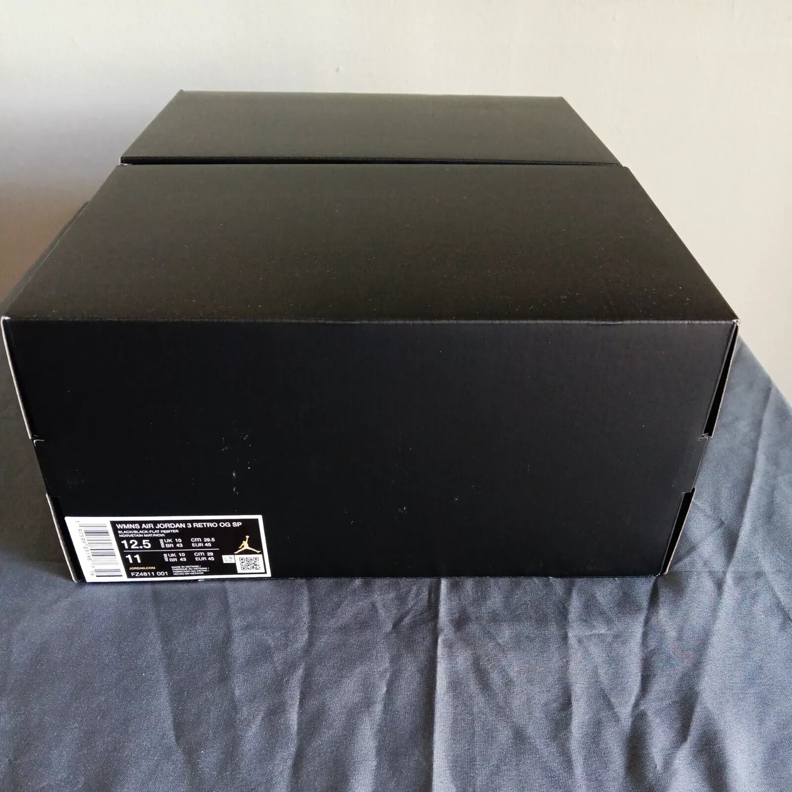 Pre-owned Jordan Size 12.5 - A Ma Maniére X Air  3 Retro While You Were Sleeping W In Black