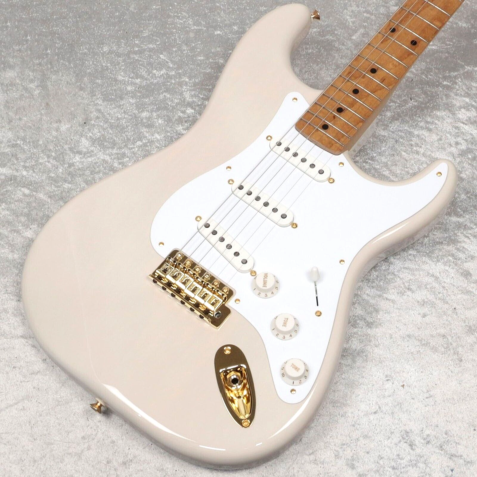 Fender VinteraII 50s Stratocaster 再値下げ Fender FSR Vintera II 50s Stratocaster Roasted Maple White