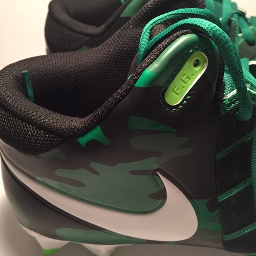 NWOB Nike Men’s Size 13 Green Cleats Football Fatigue