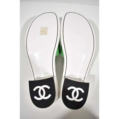 Pre-owned Chanel 22s Green Calfskin Leather White Cc Logo Mules Slide Sandal Heel Flat 37