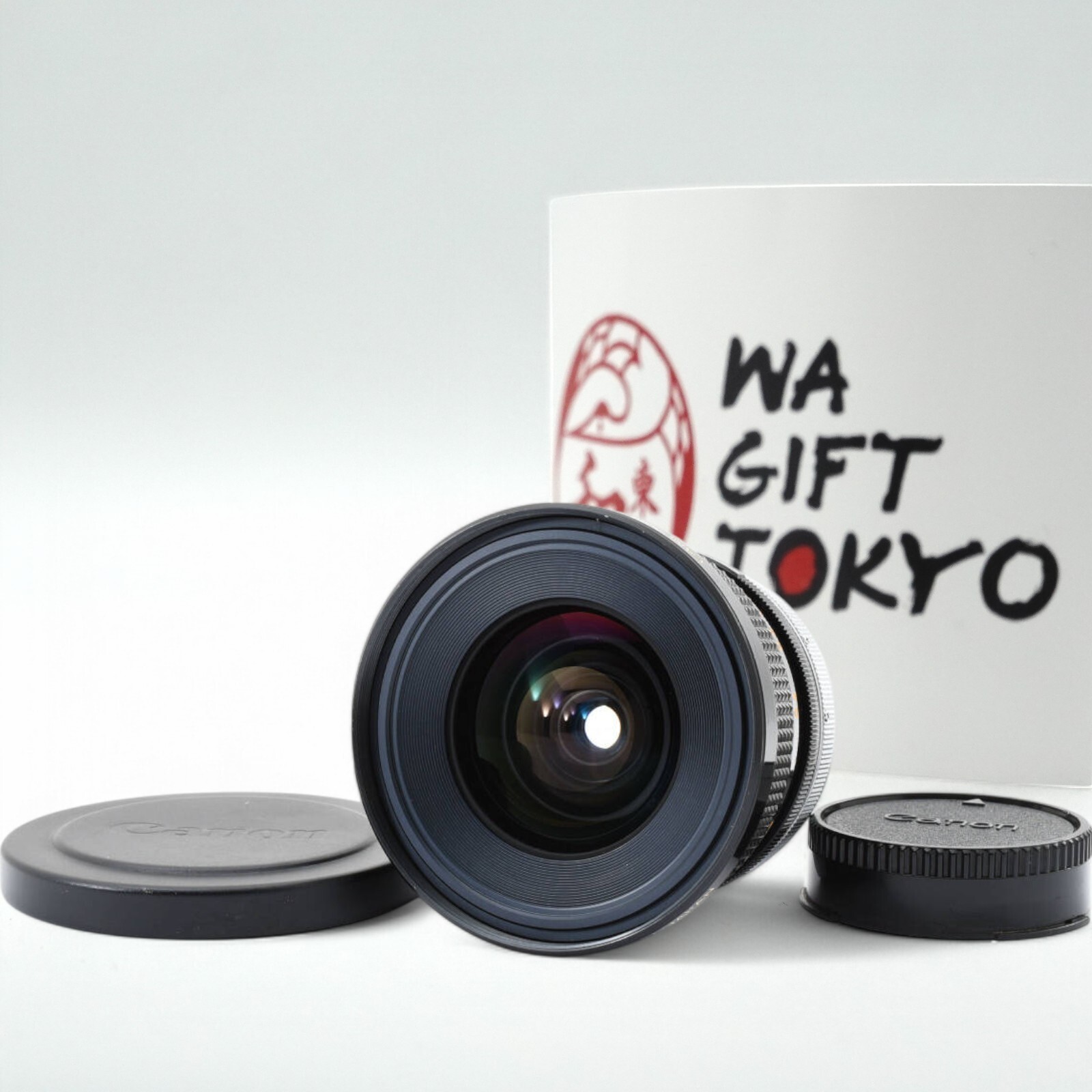 Near Mint Canon FD 20mm f/2.8 S.S.C. SSC Wide Angle MF Lens Near Mint Canon FD 20mm f/2.8 S.S.C. SSC Wide Angle MF Lens
