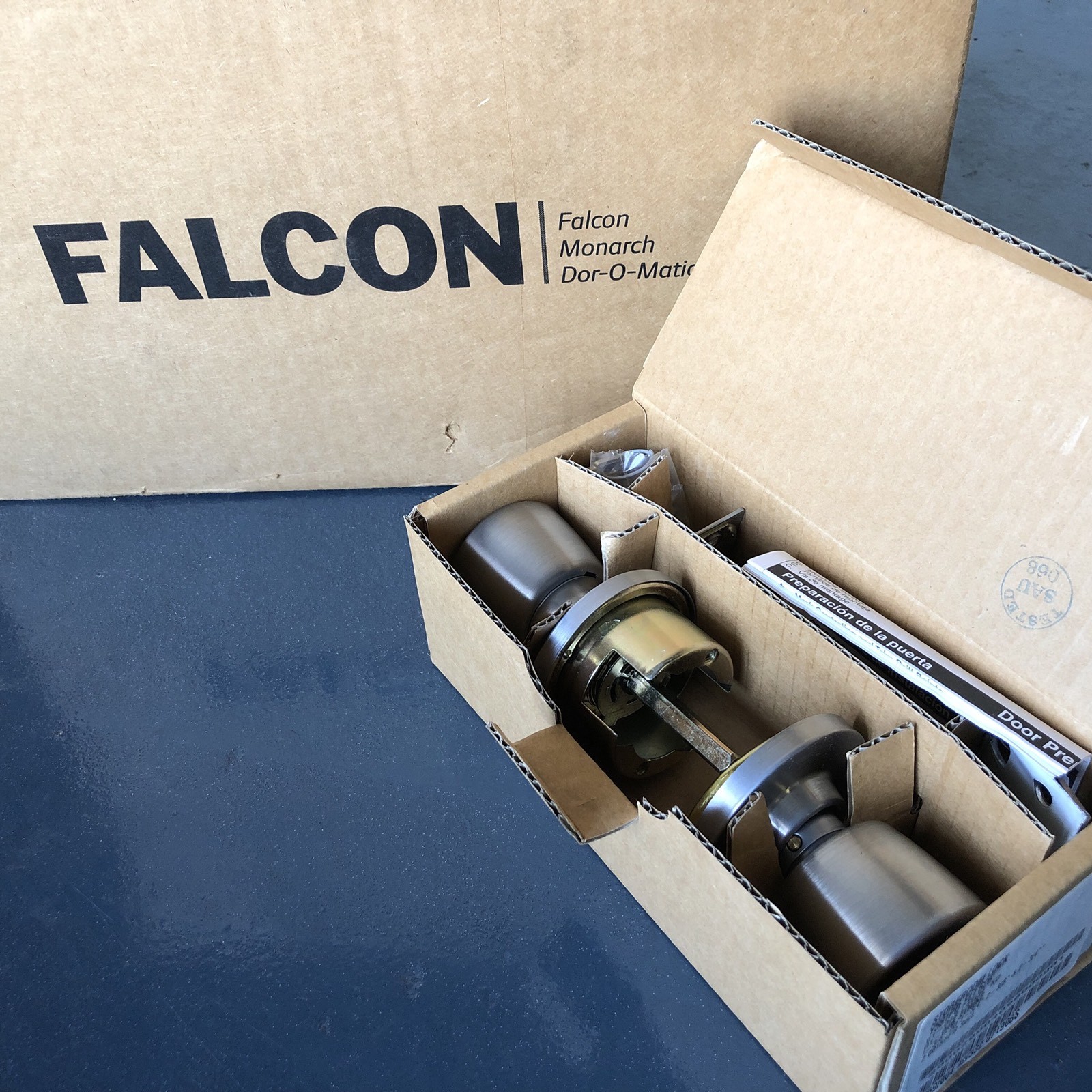 240 LOT Wholesale Contractor Falcon Storeroom Deadlock Lockset Satin Chrome Lock
