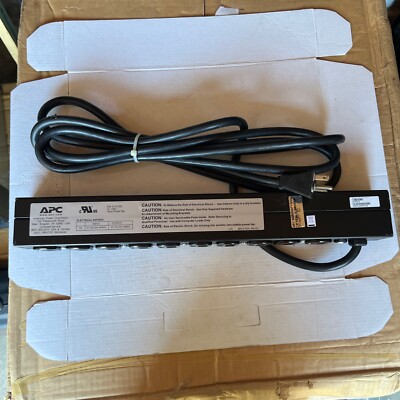 APC AP9563 1U 120V 15A Basic Rack PDU Power Distribution Unit 5-20P Plug - Works