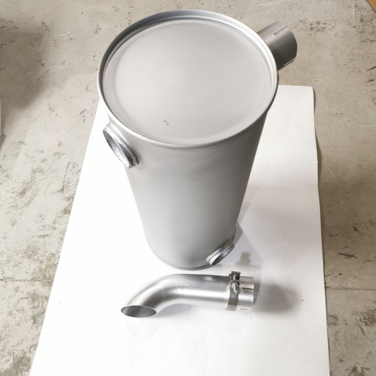 上品コーデはコレで安心！ Muffler Silencer ZX270-3 ZX240-3 ZX200-3 Hitachi For 4625214 エッセンシャルオイル