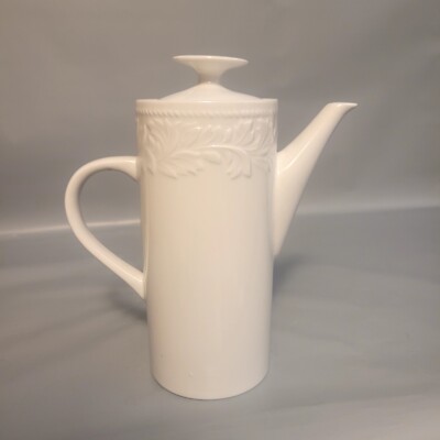 Classic White Garland #8837 Embossed Design 9  Coffee Tea Pot Perfect for 2-4