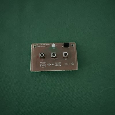 TCL 32S301 POWER BUTTON/IR SENSOR  40-32D29B-KEB1LG