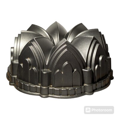 NORDIC WARE Cathedral Bundt Non Stick Cake Pan 10 Cup Heavy Cast Aluminum 