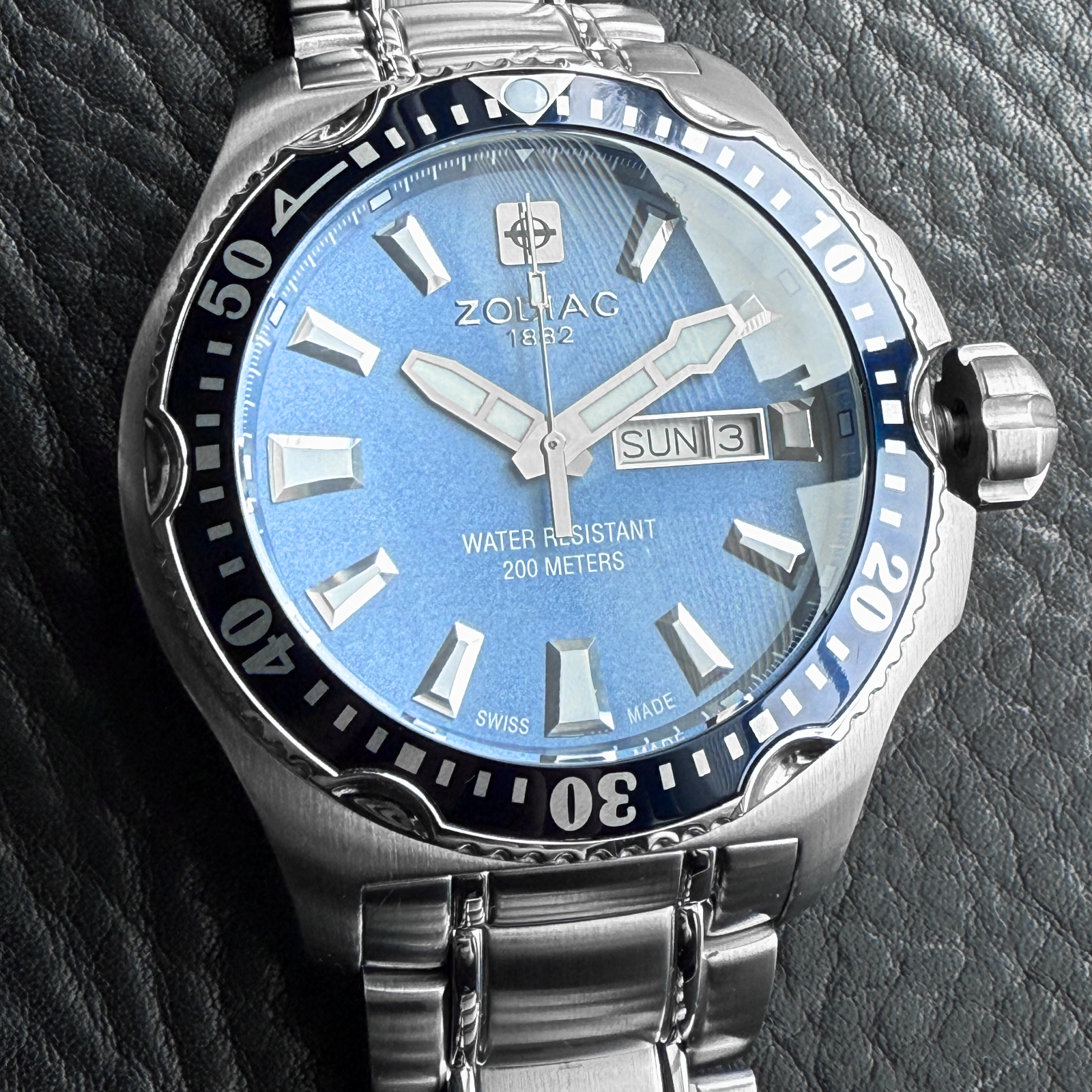EXCELLENT ZODIAC VINTAGE DEEP REEF ZO7905 MASSIVE DIVER QUARTZ
